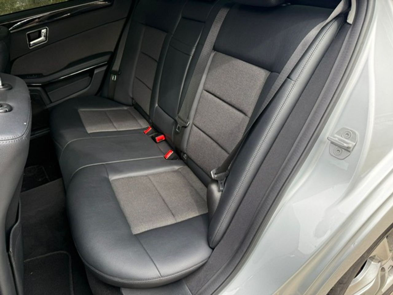 Mercedes Clase E E 220 CDI BlueEFFICIENCY Berlina Aut. - Foto 28