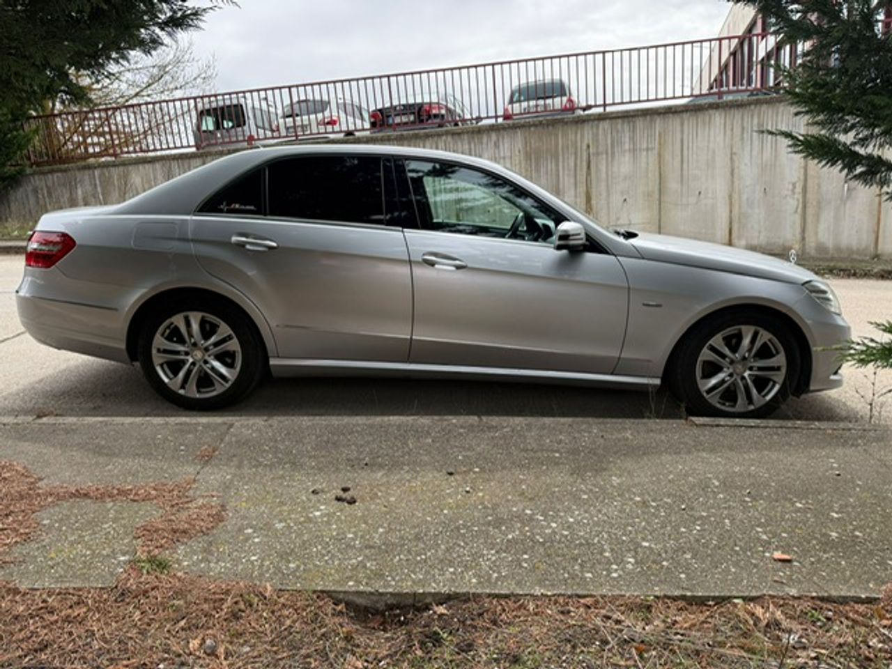 Mercedes Clase E E 220 CDI BlueEFFICIENCY Berlina Aut. - Foto 12