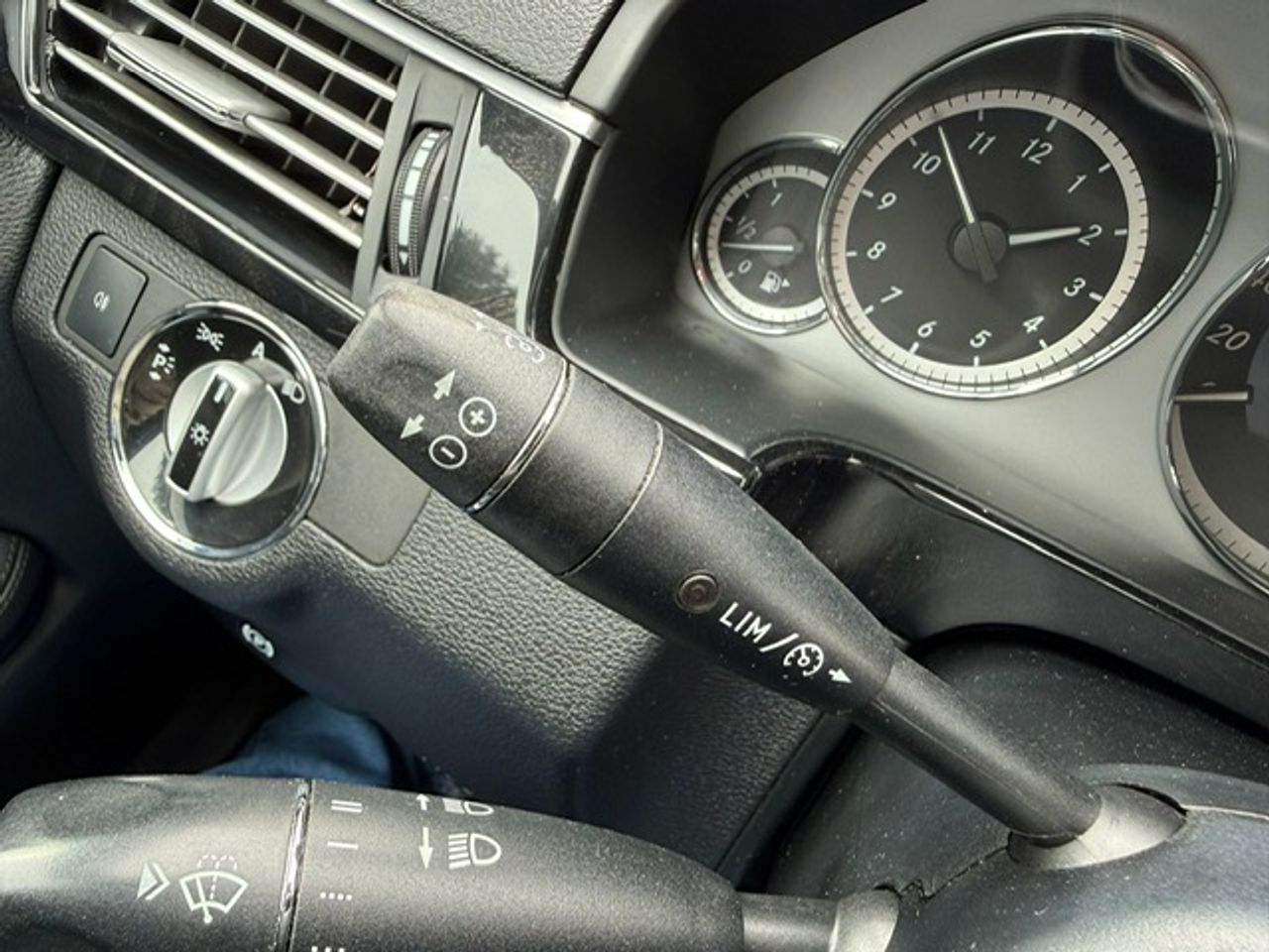 Mercedes Clase E E 220 CDI BlueEFFICIENCY Berlina Aut. - Foto 42