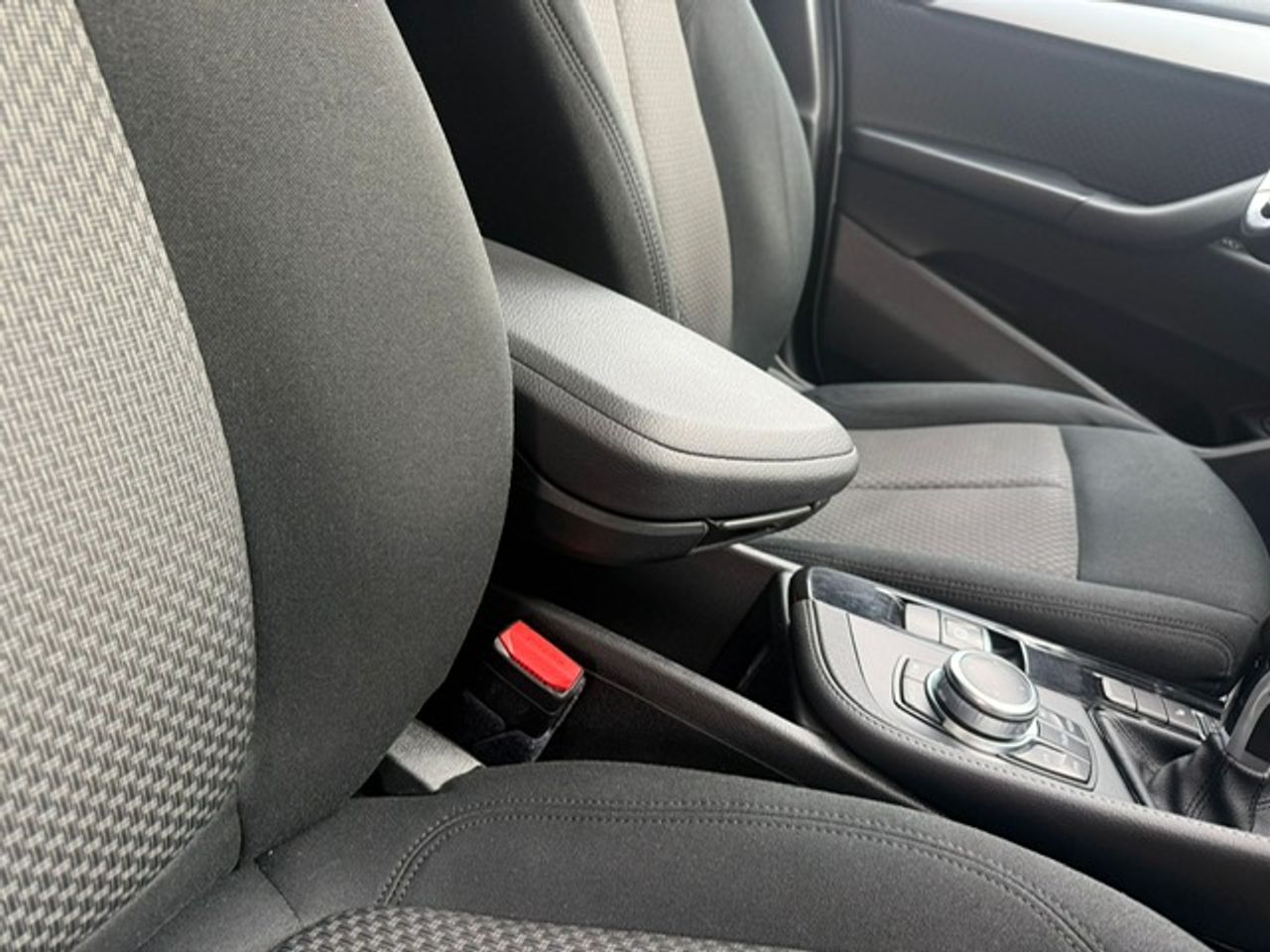 BMW X2 sDrive18d Aut. - Foto 48