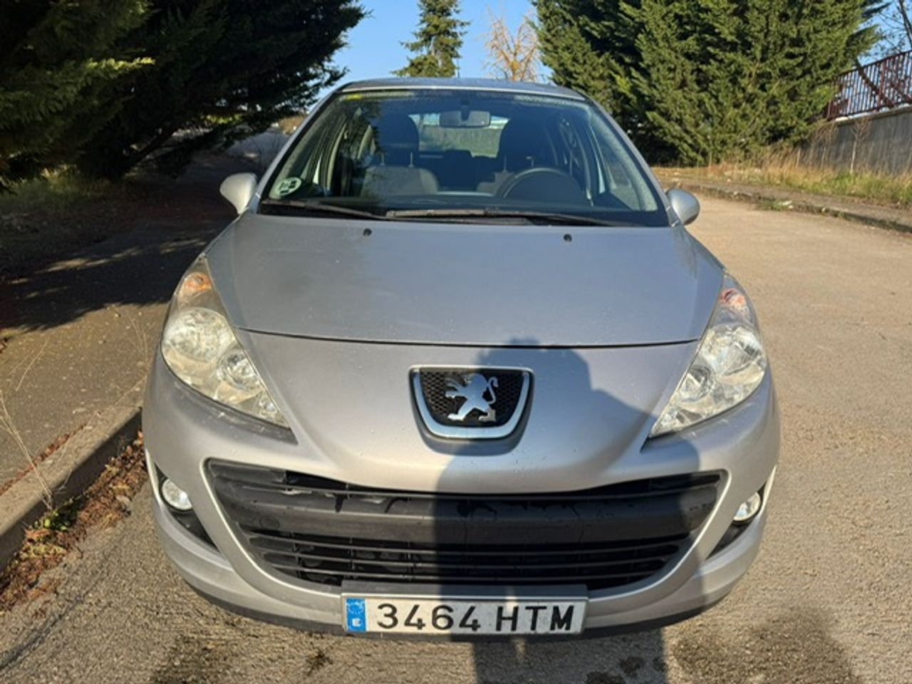 Peugeot 207 + 207+ 5p 1.4 HDi 68 - Foto 10