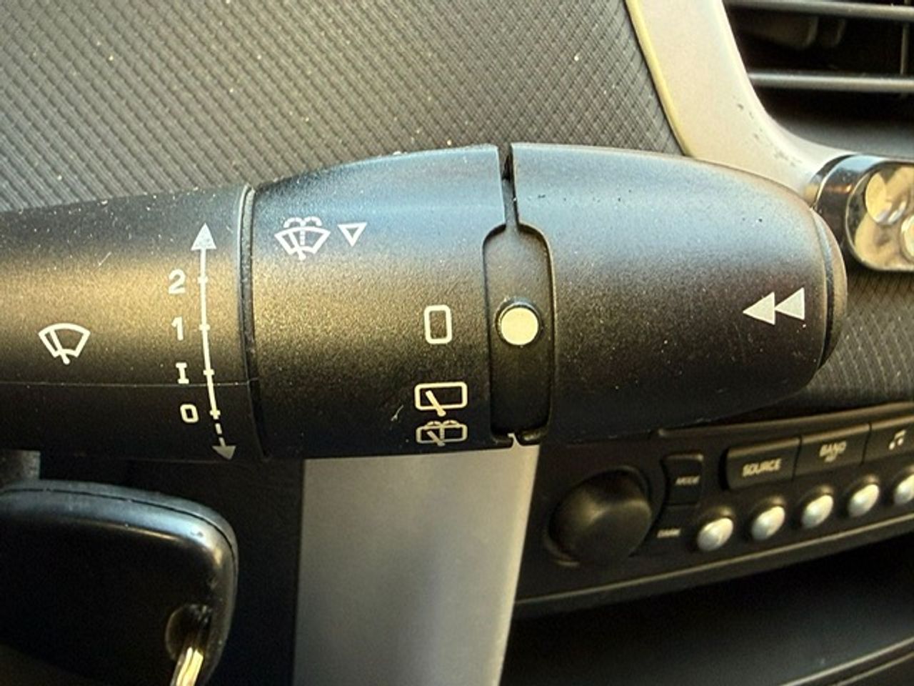 Peugeot 207 + 207+ 5p 1.4 HDi 68 - Foto 34