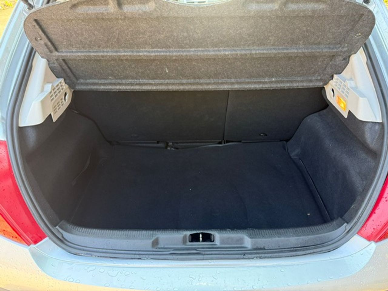 Peugeot 207 + 207+ 5p 1.4 HDi 68 - Foto 22