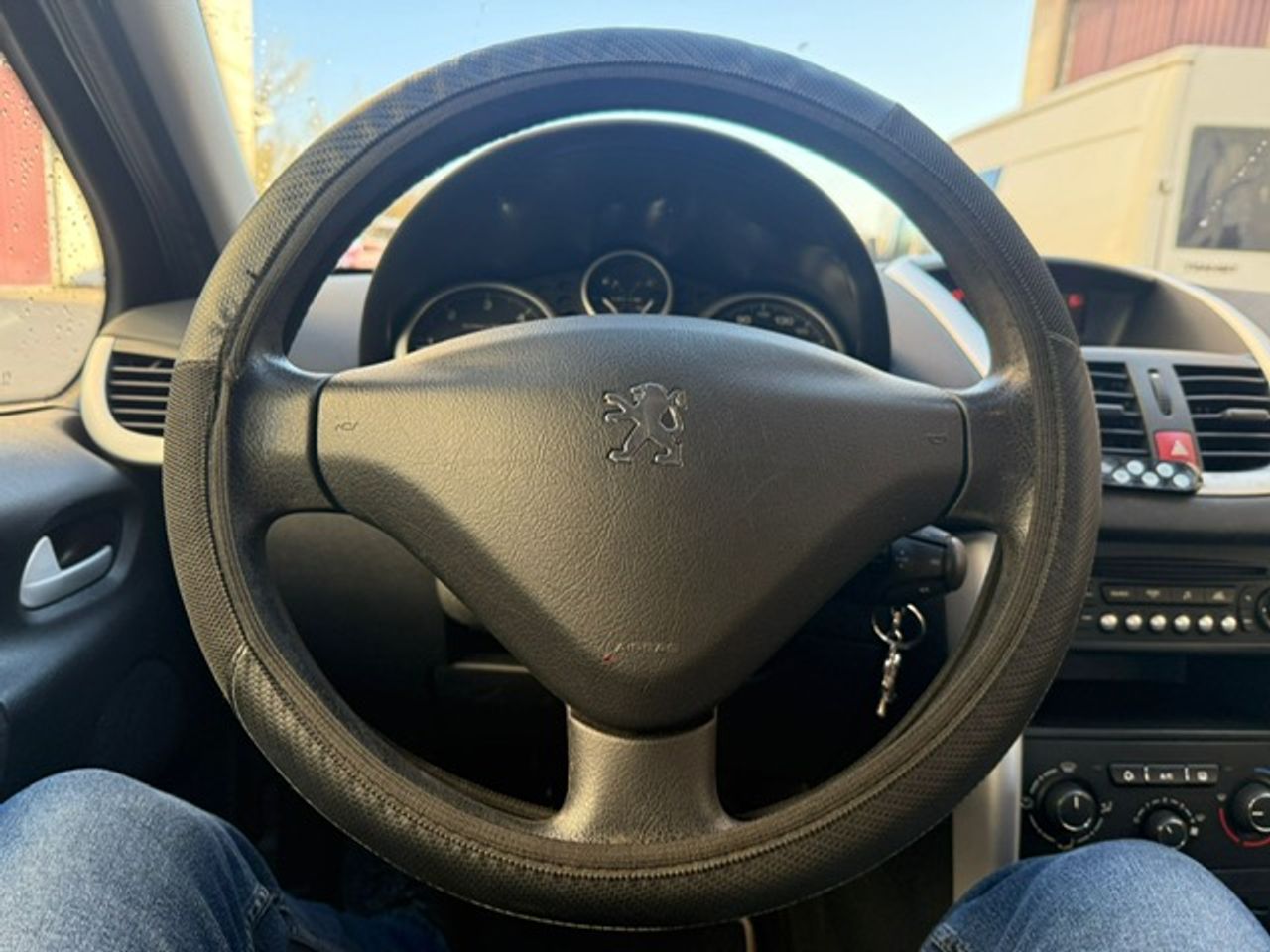 Peugeot 207 + 207+ 5p 1.4 HDi 68 - Foto 33