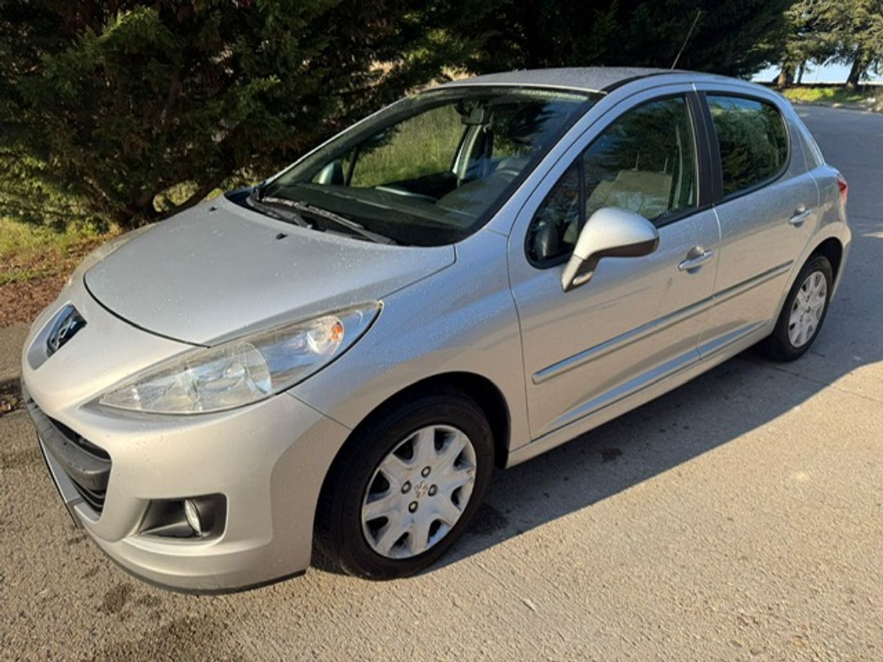 Peugeot 207 + 207+ 5p 1.4 HDi 68 - Foto 3
