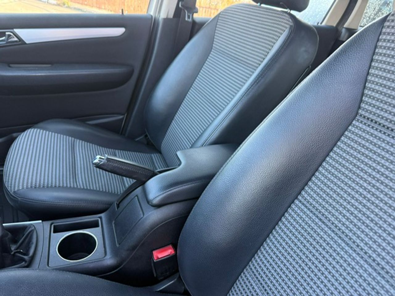 Mercedes Clase B B 180 CDI - Foto 26