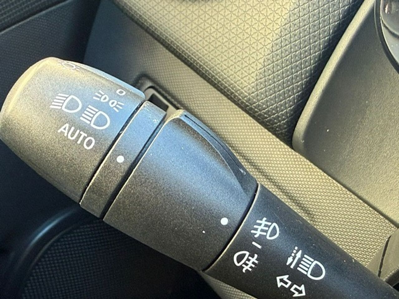 Renault Clio 5p Expression Energy TCe 90 S&S eco2 - Foto 36