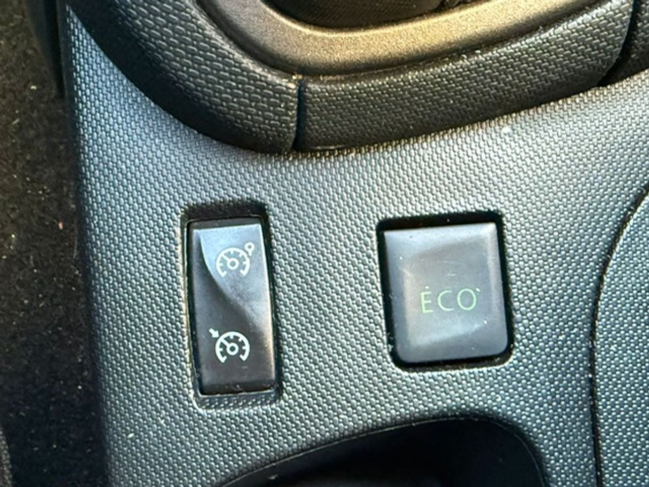 Renault Clio 5p Expression Energy TCe 90 S&S eco2 - Foto 39