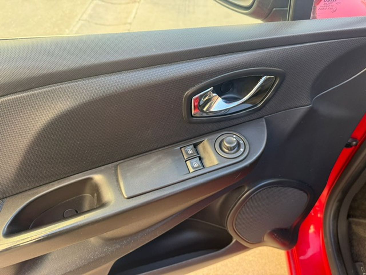 Renault Clio 5p Expression Energy TCe 90 S&S eco2 - Foto 26