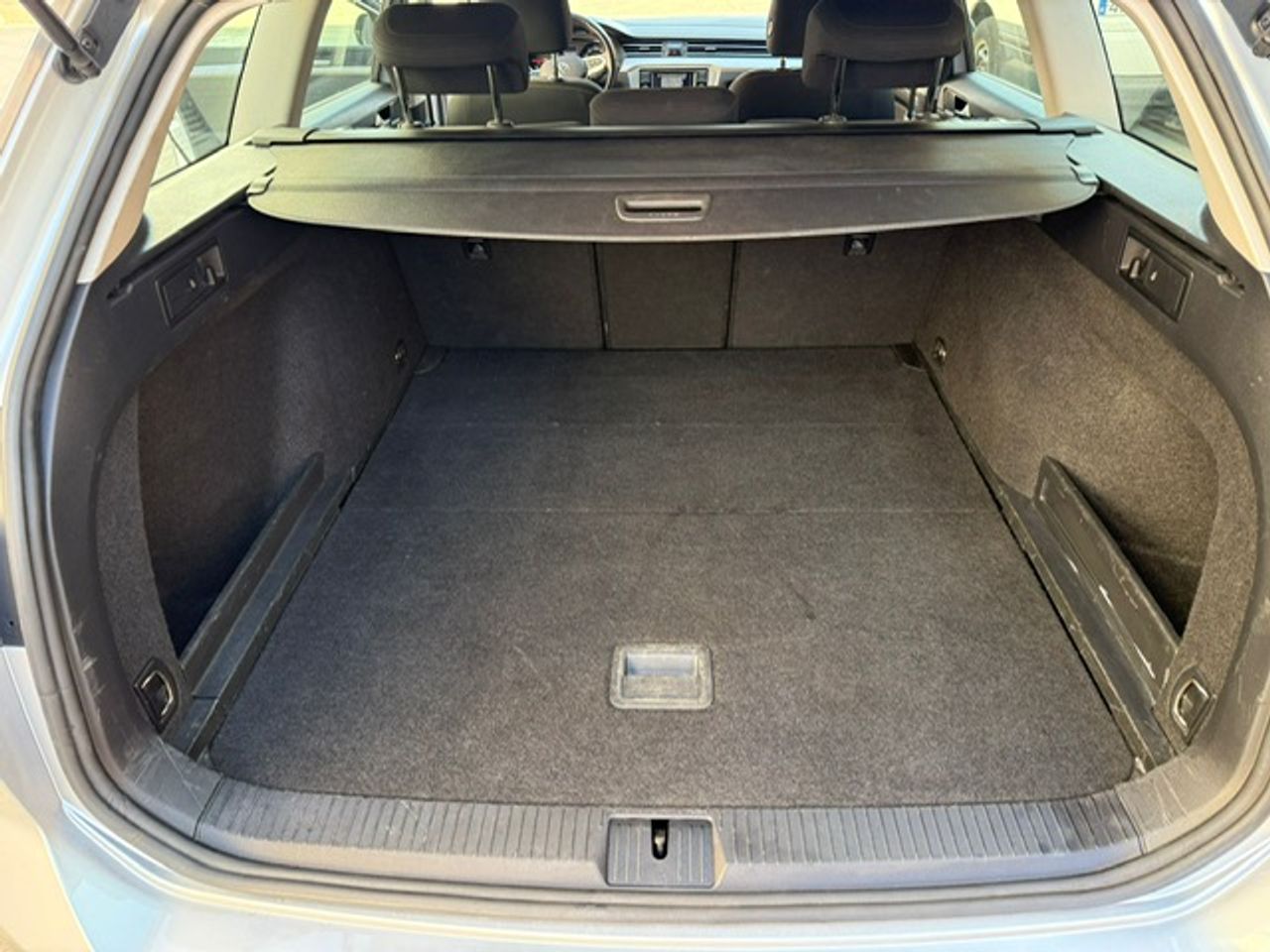 Volkswagen Passat Variant 2.0 TDI 90 kW (122 CV) DSG 7 vel. - Foto 32