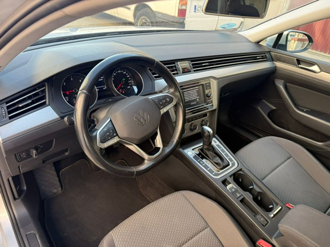 Volkswagen Passat Variant 2.0 TDI 90 kW (122 CV) DSG 7 vel. - Foto 34