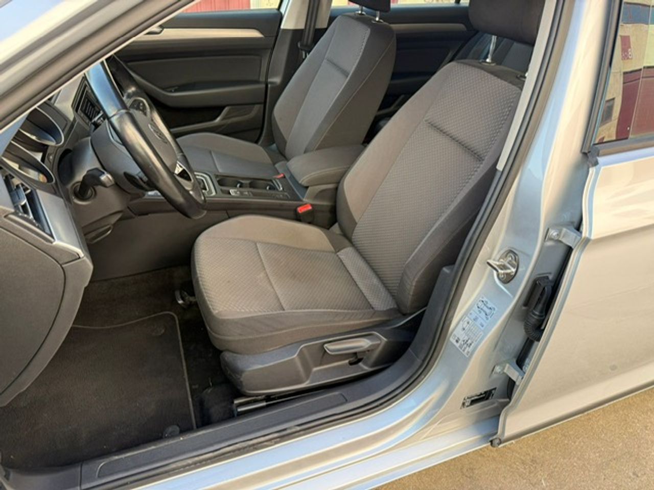 Volkswagen Passat Variant 2.0 TDI 90 kW (122 CV) DSG 7 vel. - Foto 33