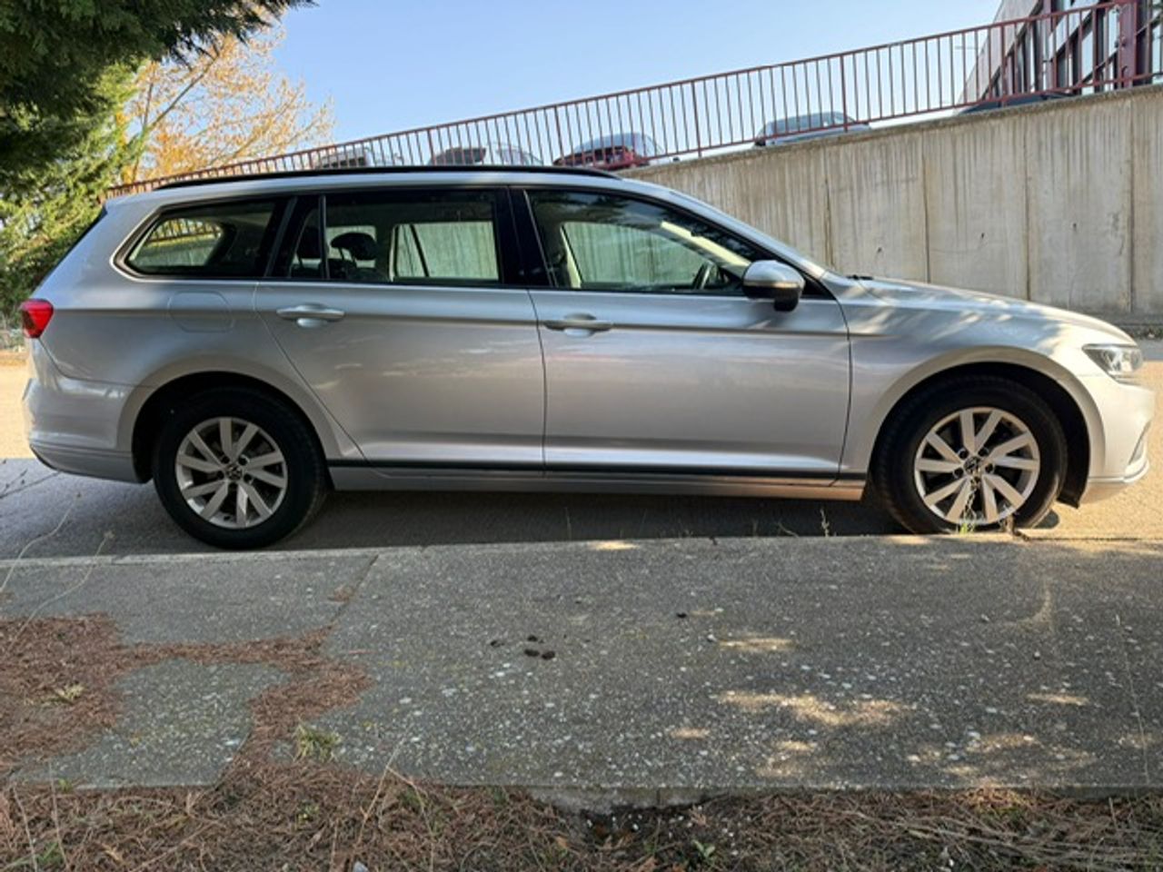 Volkswagen Passat Variant 2.0 TDI 90 kW (122 CV) DSG 7 vel. - Foto 12