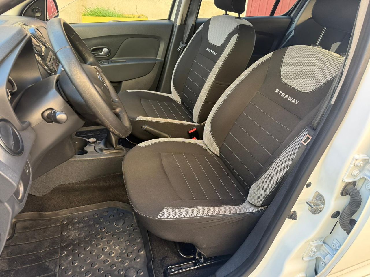 Dacia Sandero Stepway Comfort Blue dCi 70 kW (95 CV) - Foto 38