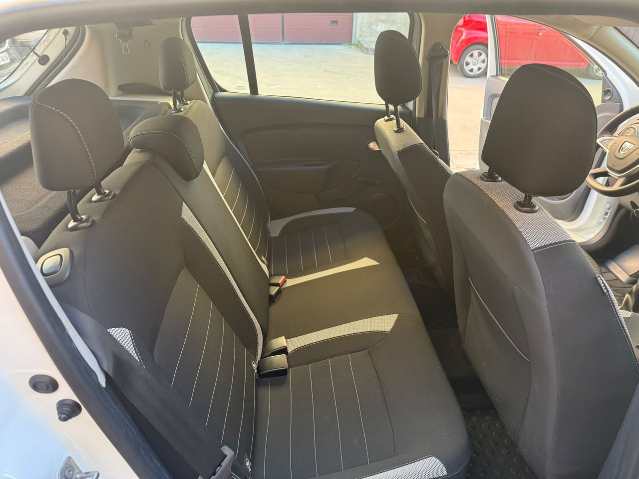 Dacia Sandero Stepway Comfort Blue dCi 70 kW (95 CV) - Foto 32