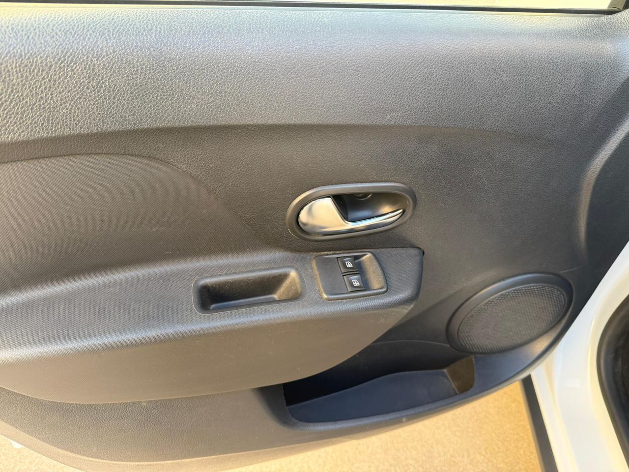 Dacia Sandero Stepway Comfort Blue dCi 70 kW (95 CV) - Foto 37