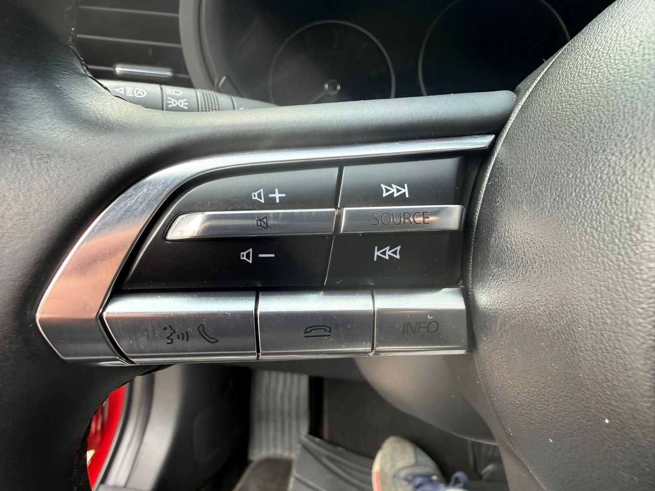 Mazda 3 5p Zenith-X SKYACTIV-X 2.0 12 kW (180 CV) AT - Foto 48