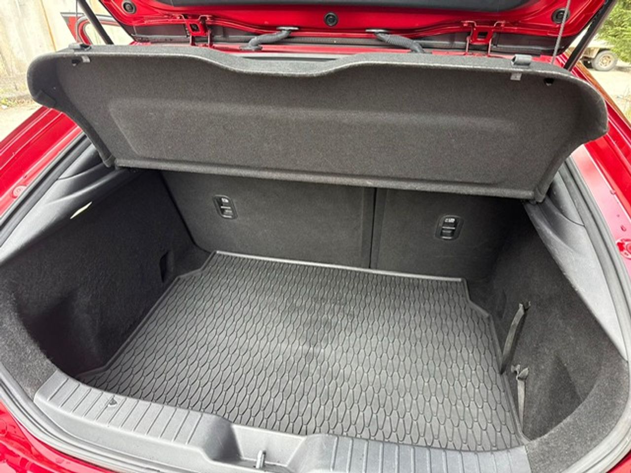 Mazda 3 5p Zenith-X SKYACTIV-X 2.0 12 kW (180 CV) AT - Foto 29