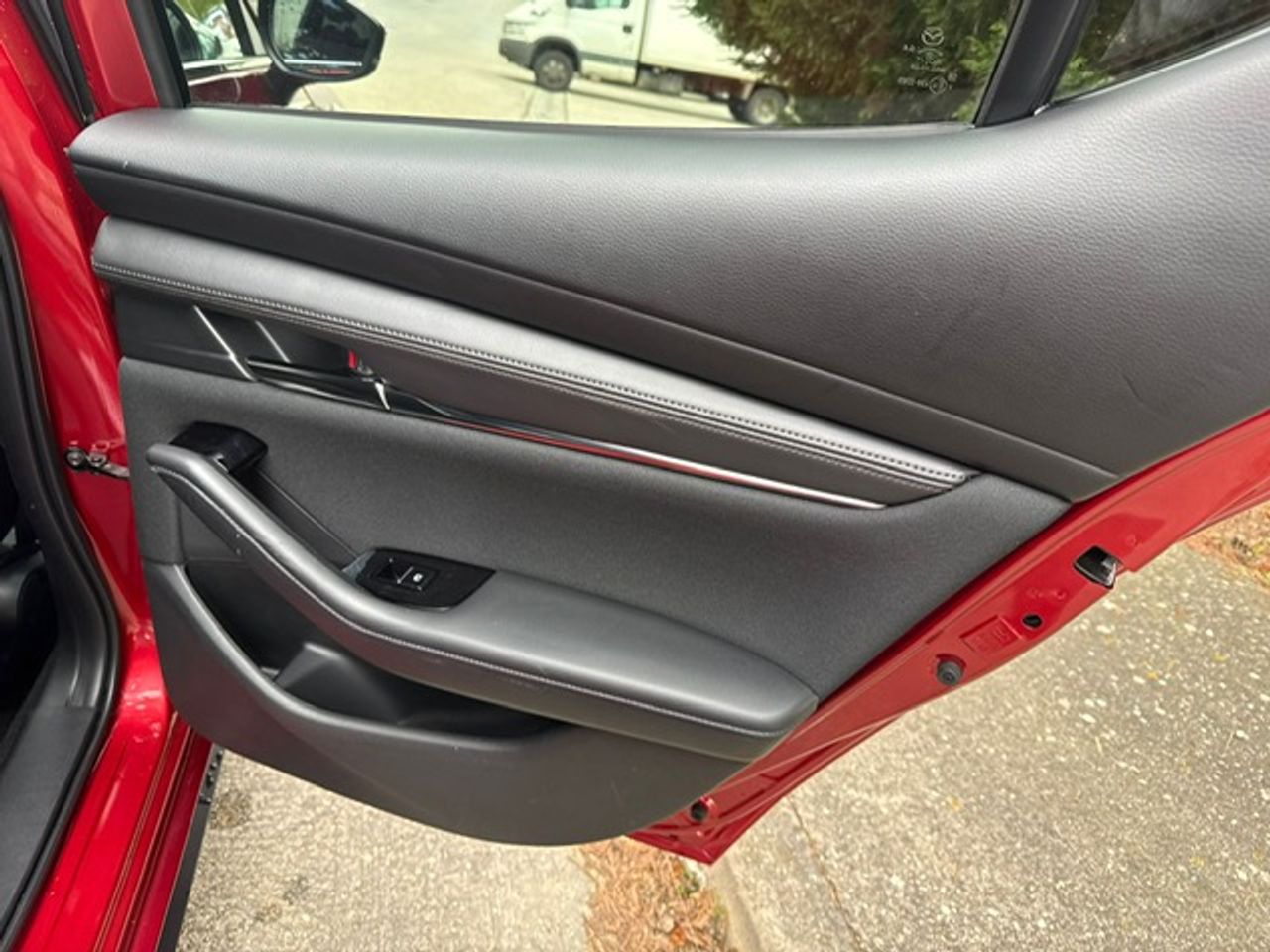 Mazda 3 5p Zenith-X SKYACTIV-X 2.0 12 kW (180 CV) AT - Foto 36