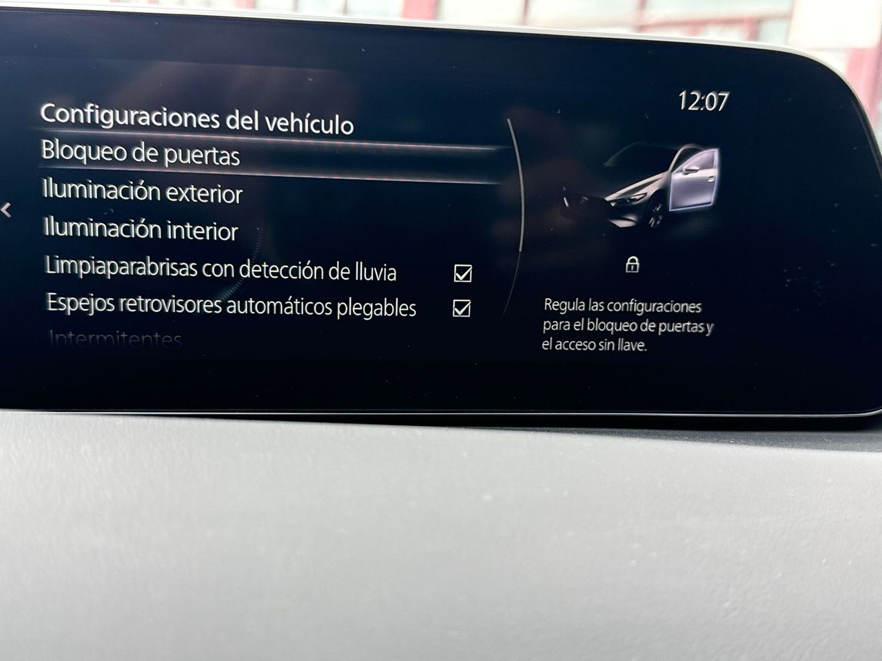 Mazda 3 5p Zenith-X SKYACTIV-X 2.0 12 kW (180 CV) AT - Foto 79