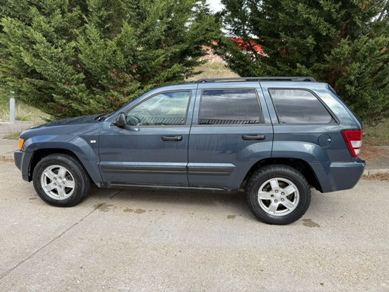 Jeep Grand Cherokee 3.0 V6 CRD Laredo - Foto 27