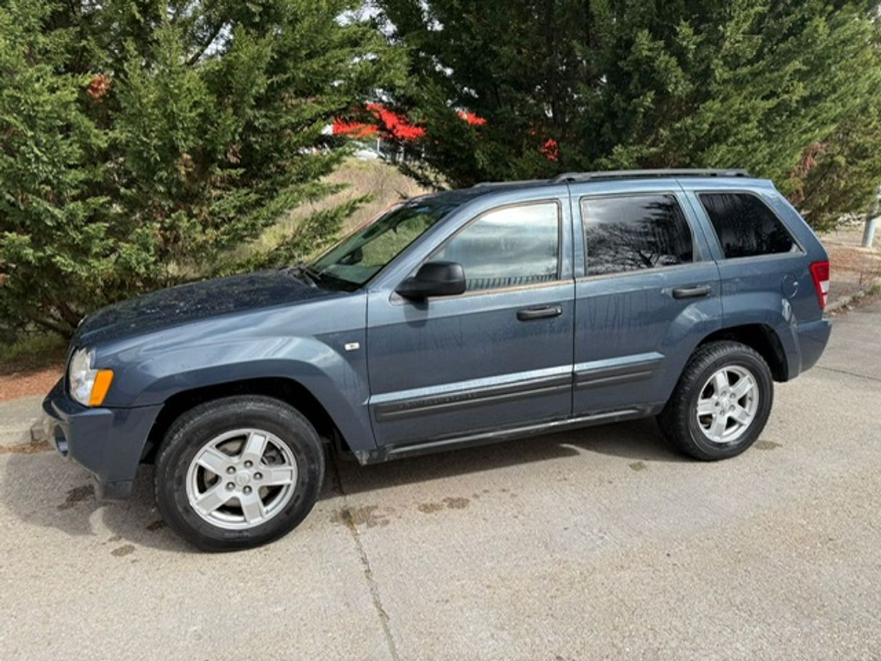 Jeep Grand Cherokee 3.0 V6 CRD Laredo - Foto 29