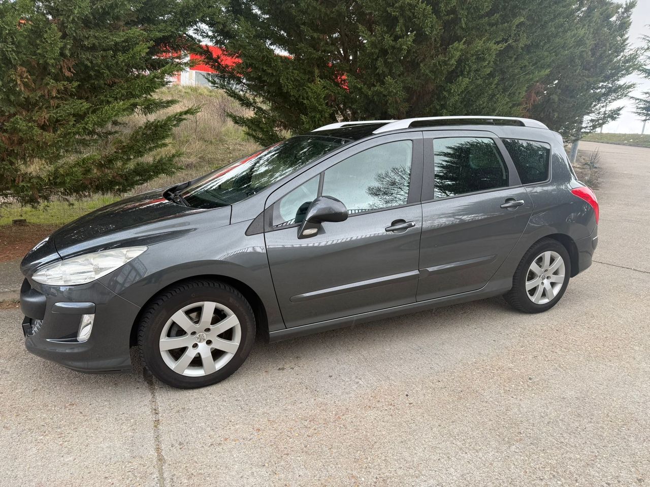 Peugeot 308 SW Sportium 1.6 HDi 110 FAP 6 vel. - Foto 22