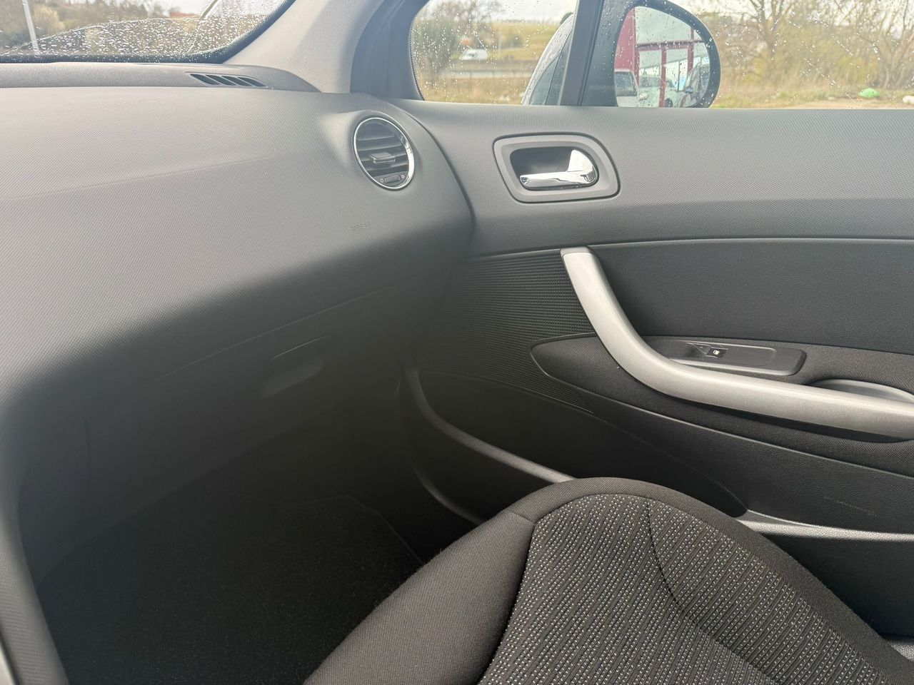 Peugeot 308 SW Sportium 1.6 HDi 110 FAP 6 vel. - Foto 54