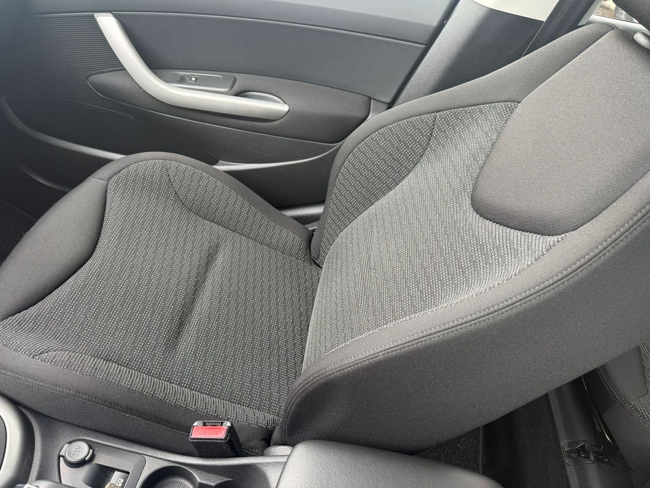 Peugeot 308 SW Sportium 1.6 HDi 110 FAP 6 vel. - Foto 56