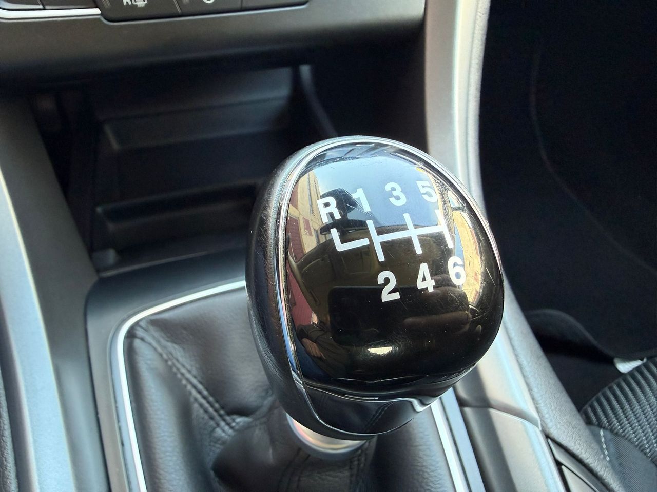 Ford Mondeo Berlina Titanium 1.5 EcoBoost 118 kW (160 CV) - Foto 64