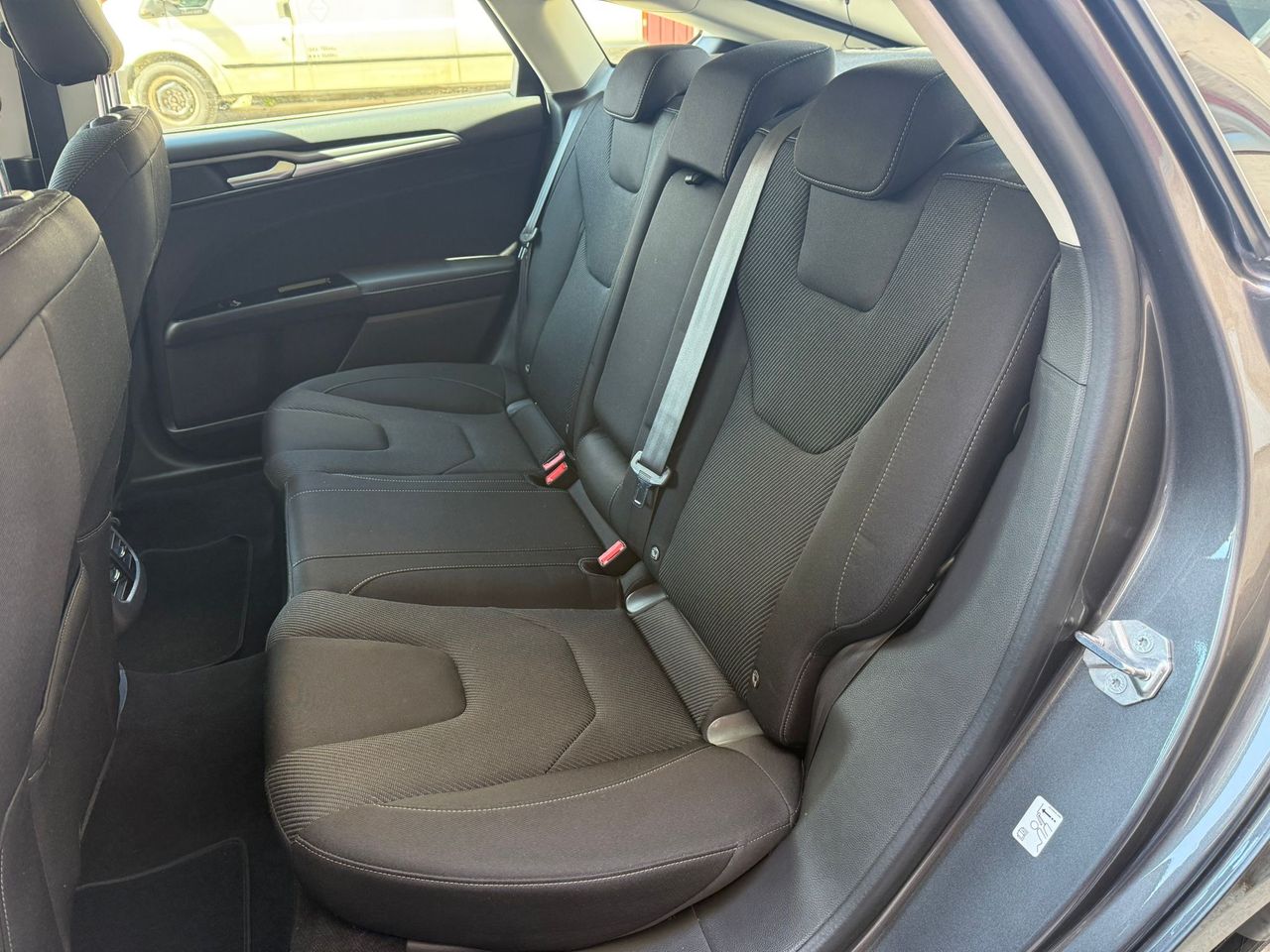 Ford Mondeo Berlina Titanium 1.5 EcoBoost 118 kW (160 CV) - Foto 43