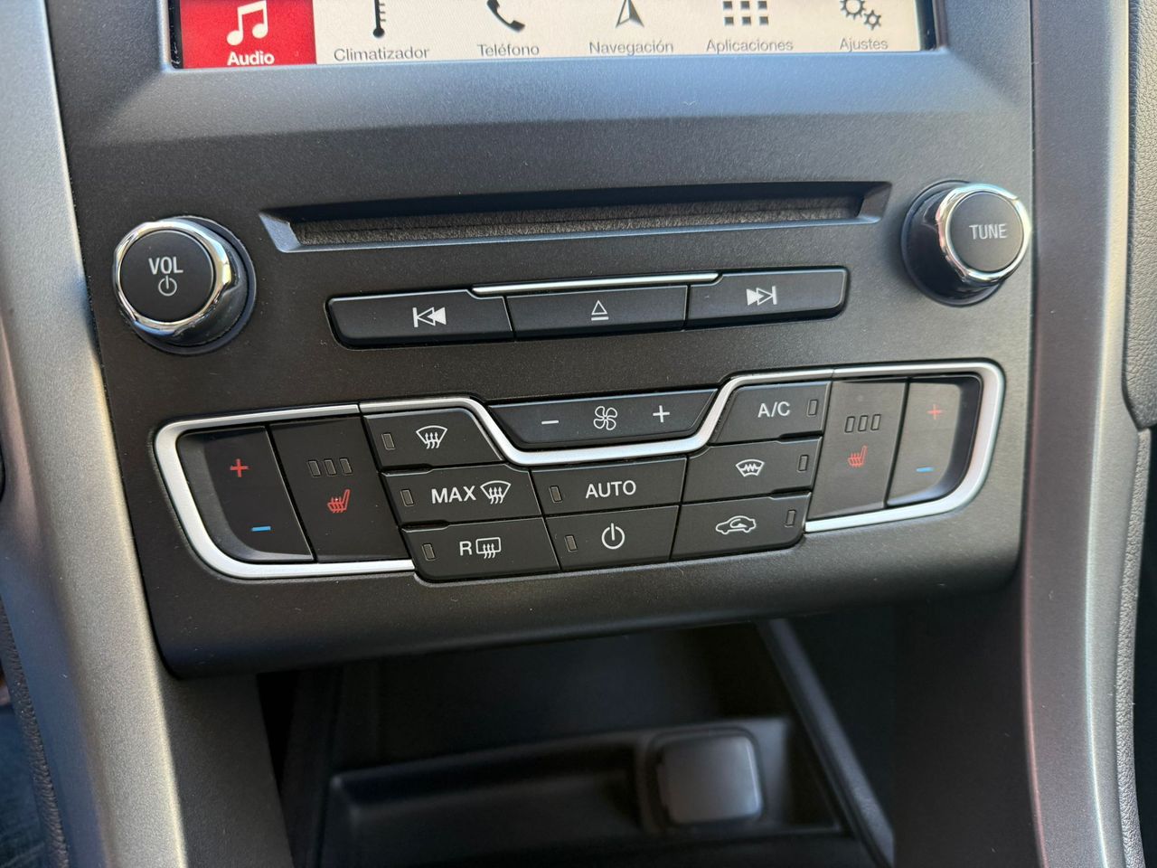 Ford Mondeo Berlina Titanium 1.5 EcoBoost 118 kW (160 CV) - Foto 65