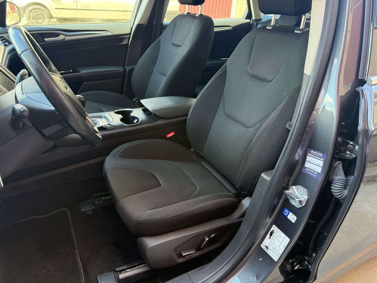 Ford Mondeo Berlina Titanium 1.5 EcoBoost 118 kW (160 CV) - Foto 51