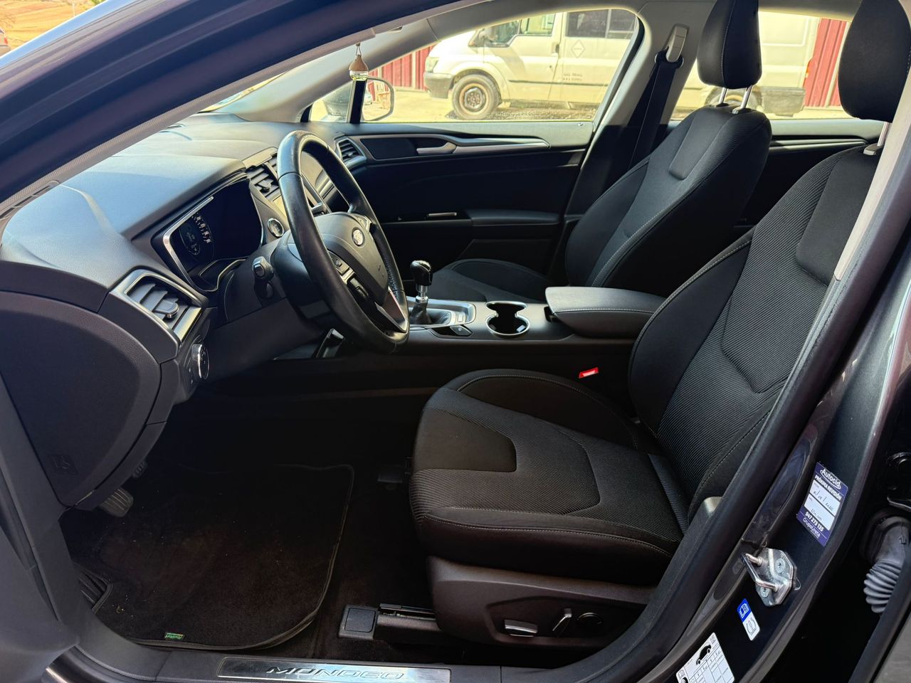 Ford Mondeo Berlina Titanium 1.5 EcoBoost 118 kW (160 CV) - Foto 47