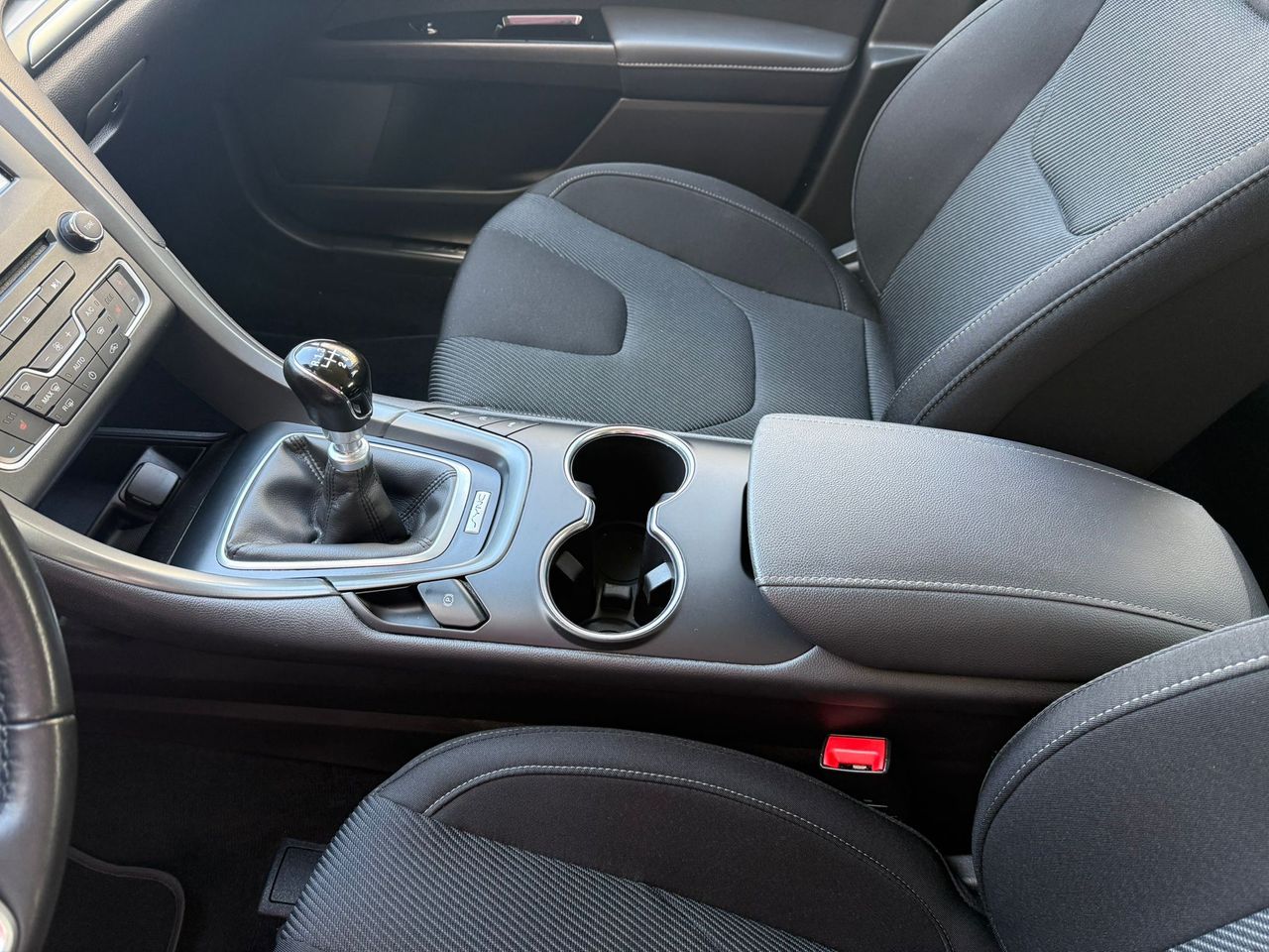 Ford Mondeo Berlina Titanium 1.5 EcoBoost 118 kW (160 CV) - Foto 46