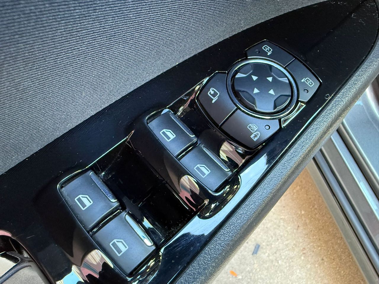 Ford Mondeo Berlina Titanium 1.5 EcoBoost 118 kW (160 CV) - Foto 53