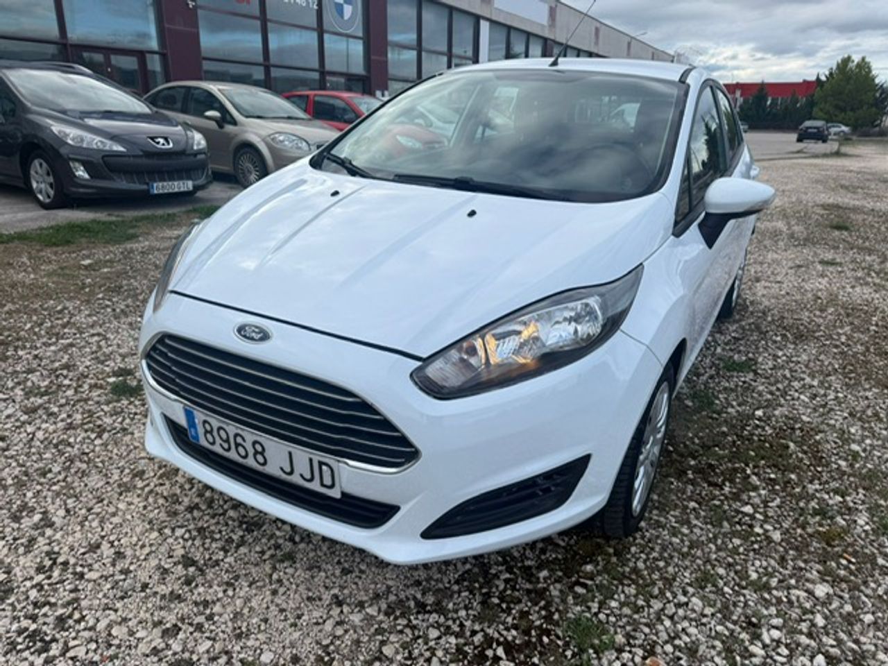 Ford Fiesta 5p Trend 1.5 TDCi 95 CV - Foto 6