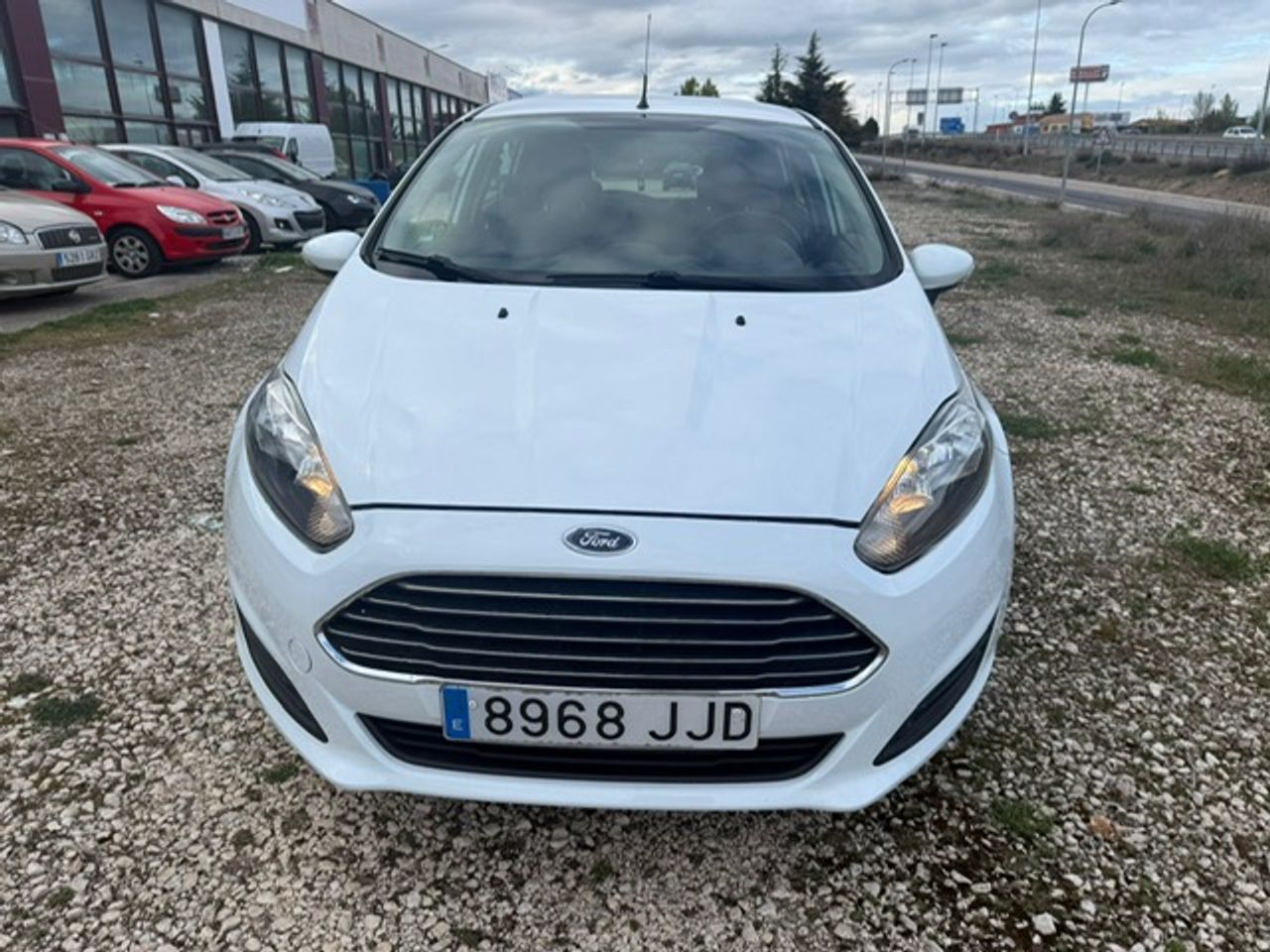 Ford Fiesta 5p Trend 1.5 TDCi 95 CV - Foto 8