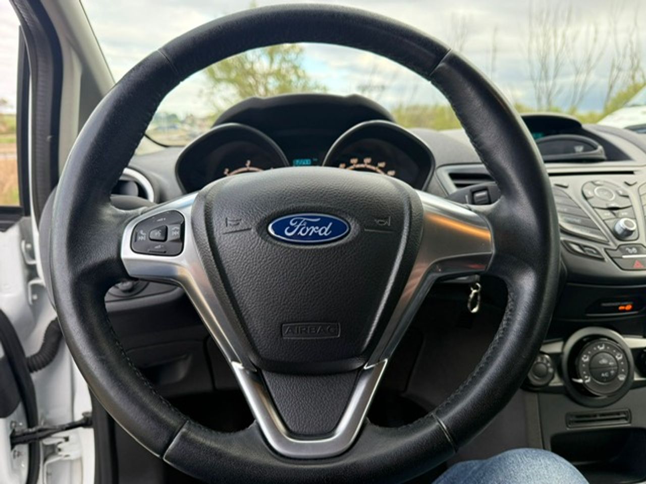 Ford Fiesta 5p Trend 1.5 TDCi 95 CV - Foto 47