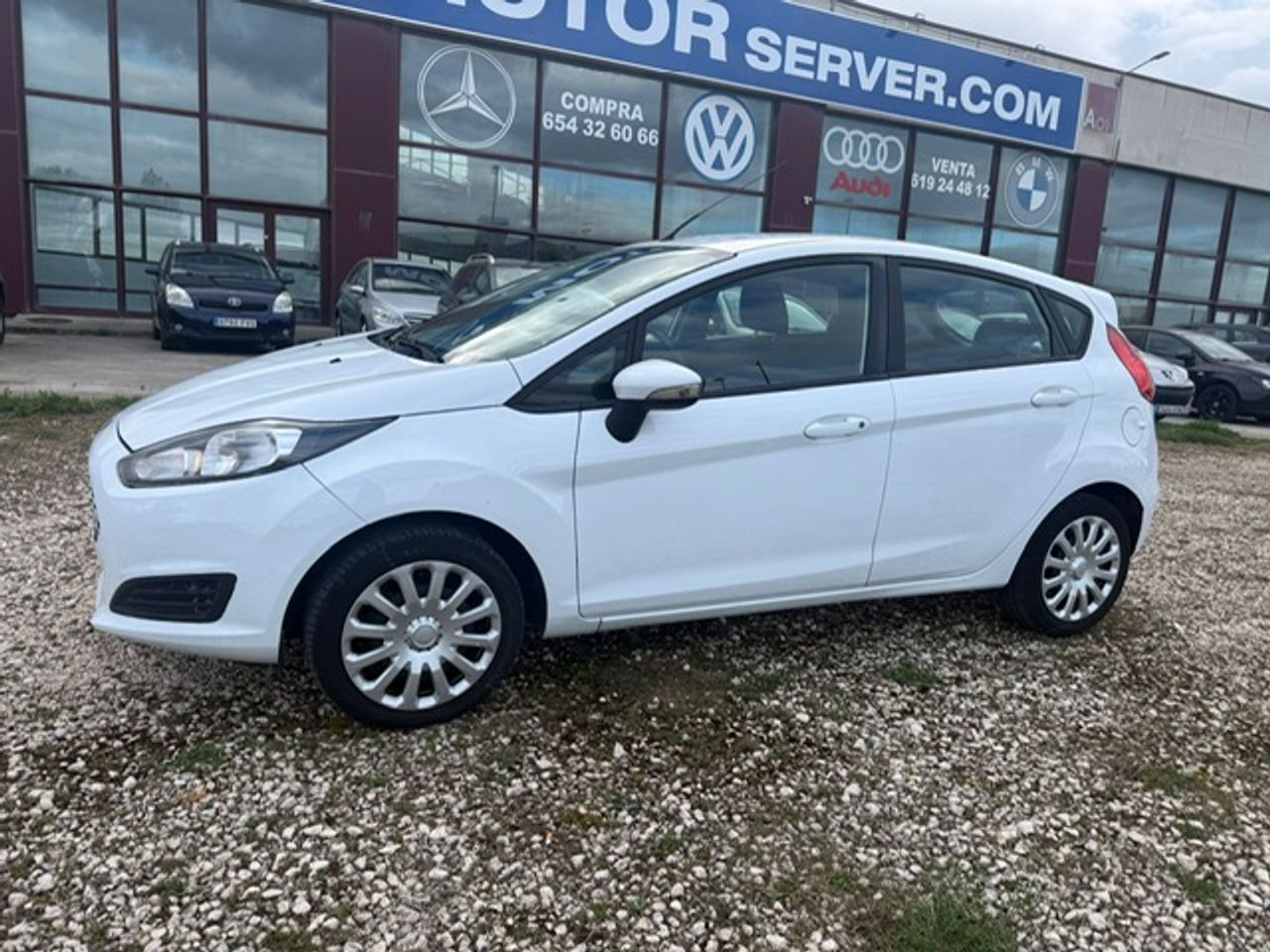 Ford Fiesta 5p Trend 1.5 TDCi 95 CV - Foto 29
