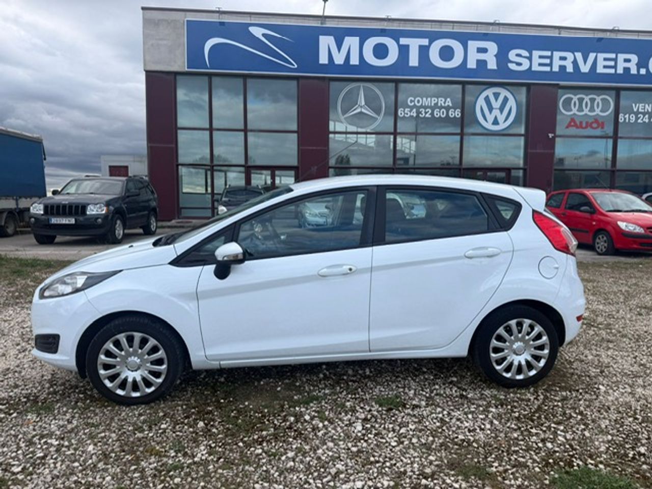 Ford Fiesta 5p Trend 1.5 TDCi 95 CV - Foto 27