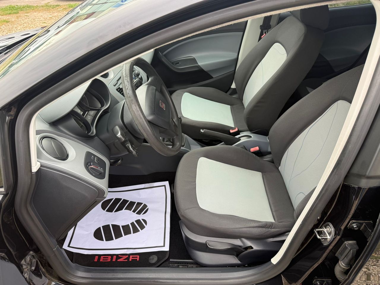 Seat Ibiza 5p 1.6 TDI CR 90 CV Reference - Foto 30