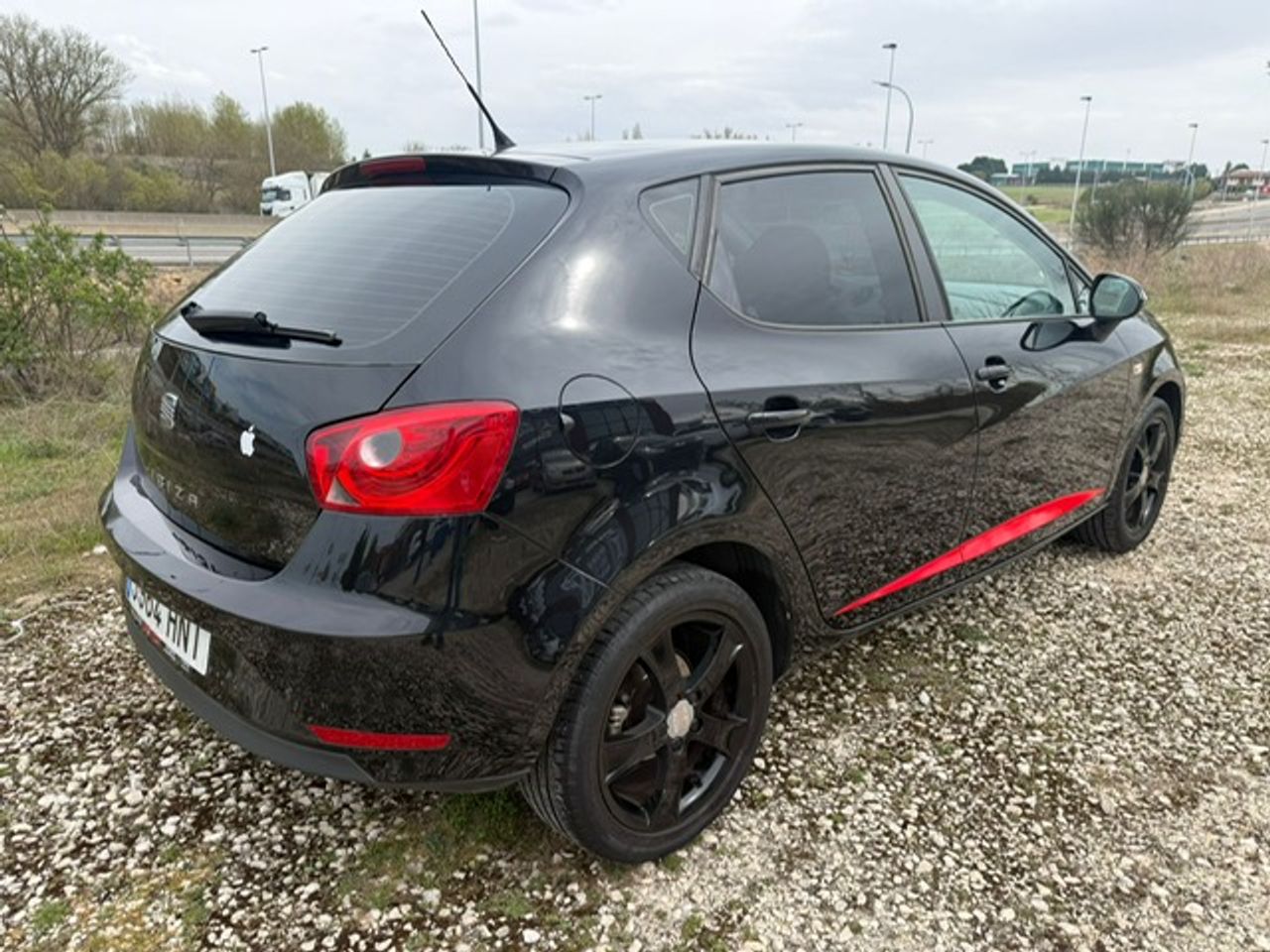 Seat Ibiza 5p 1.6 TDI CR 90 CV Reference - Foto 18