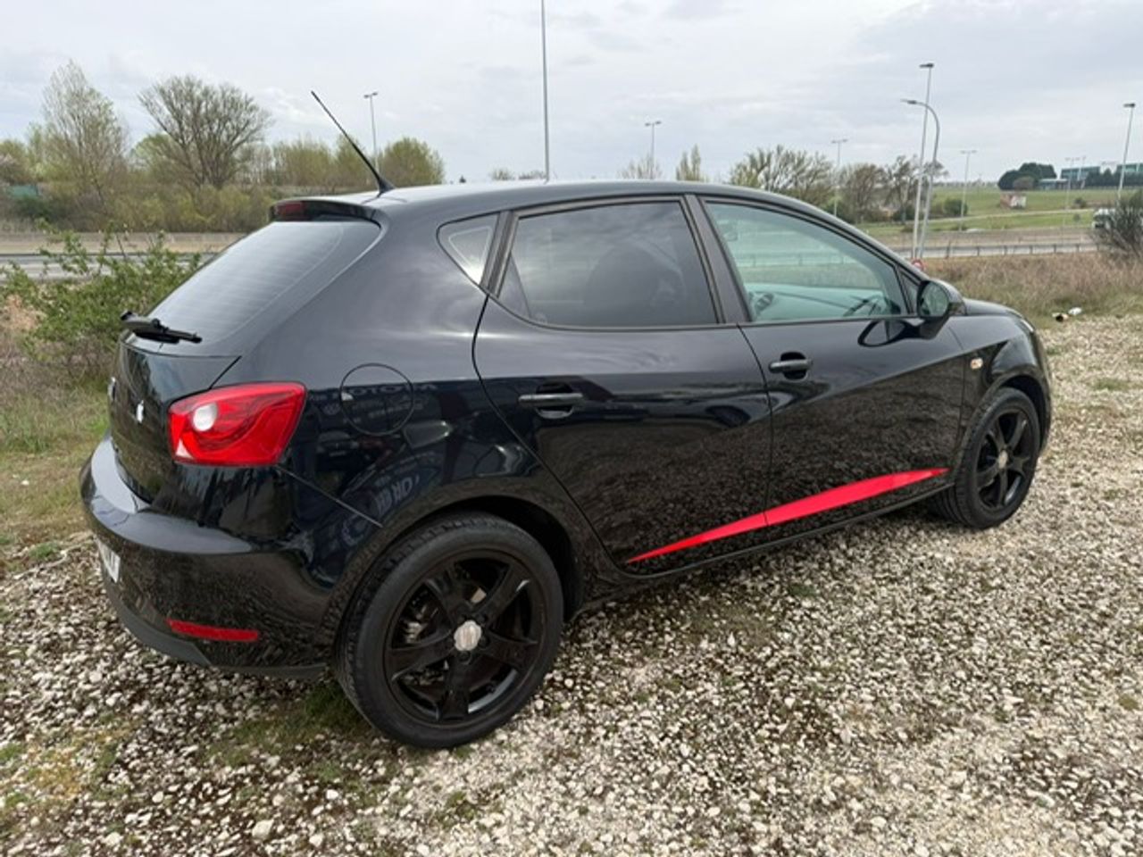 Seat Ibiza 5p 1.6 TDI CR 90 CV Reference - Foto 17