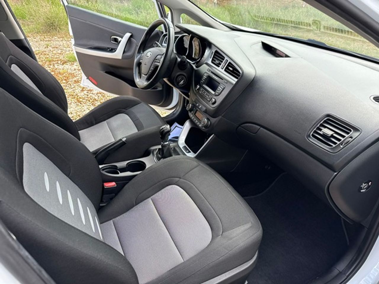 Kia Ceed cee'd Sportswagon 1.6 CRDi VGT 128 CV Drive - Foto 31