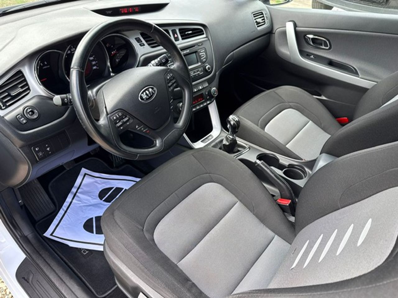 Kia Ceed cee'd Sportswagon 1.6 CRDi VGT 128 CV Drive - Foto 35