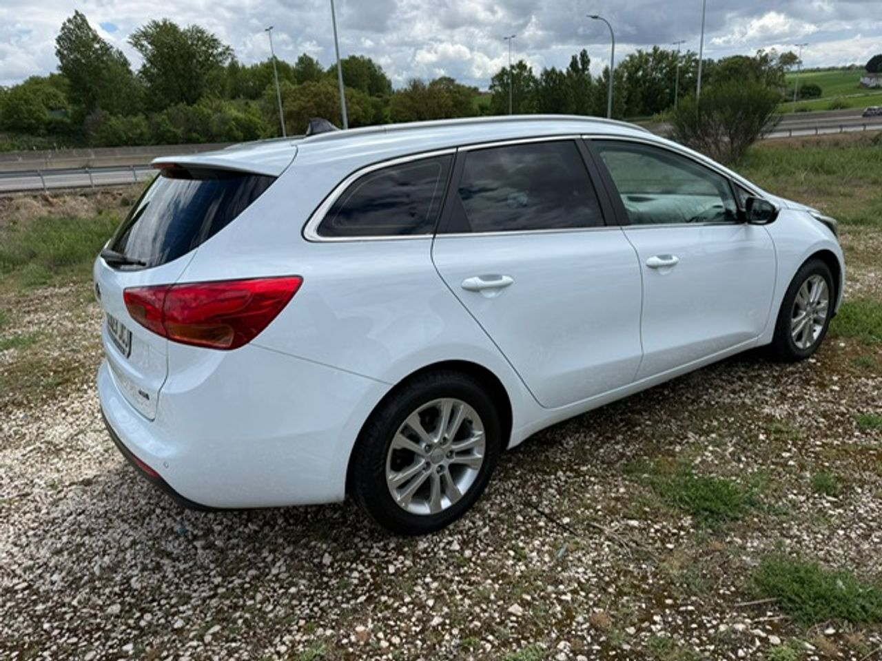 Kia Ceed cee'd Sportswagon 1.6 CRDi VGT 128 CV Drive - Foto 10