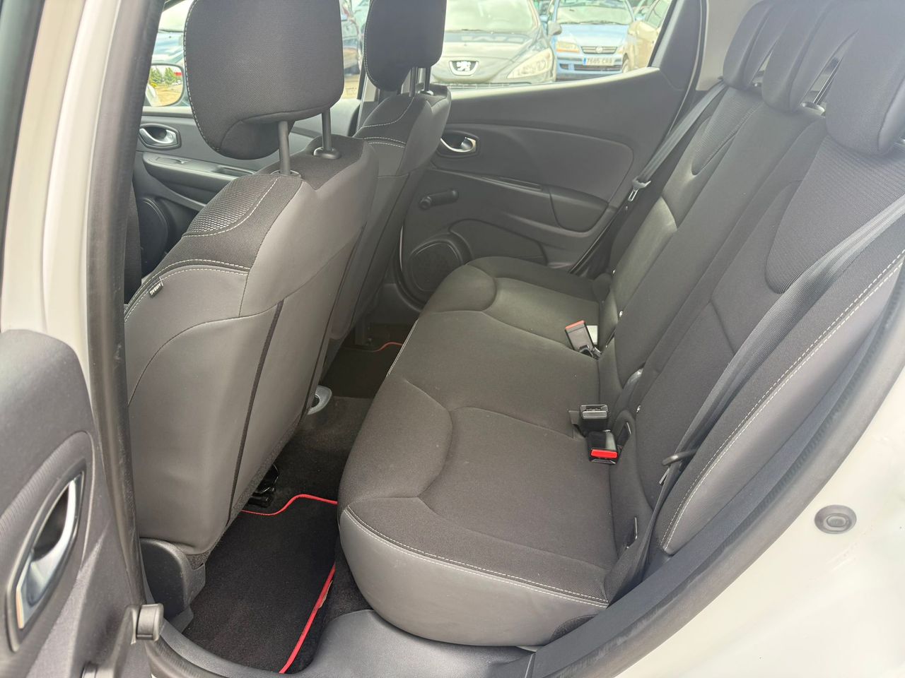 Renault Clio Life Energy dCi 55 kW (75 CV) - Foto 39
