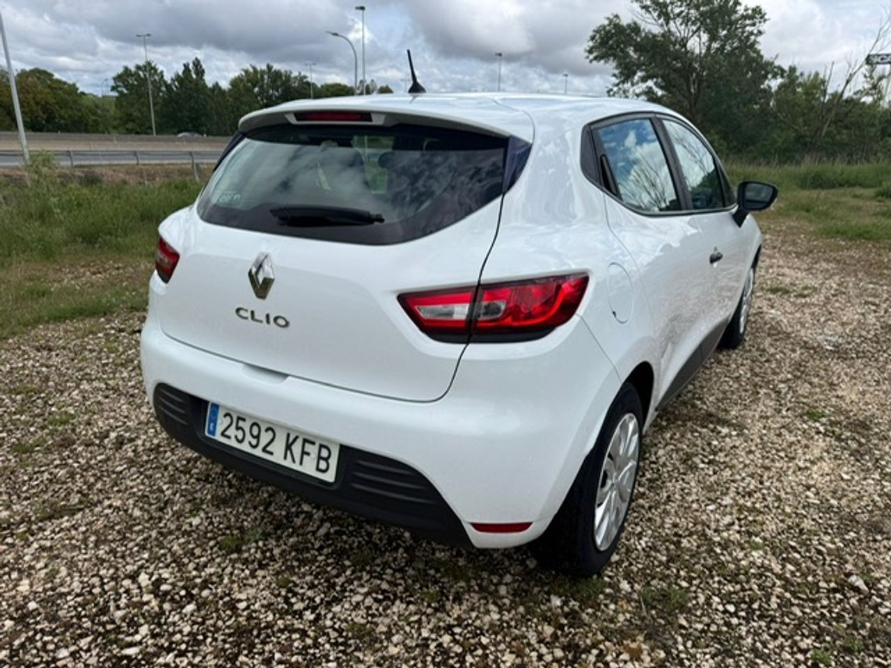 Renault Clio Life Energy dCi 55 kW (75 CV) - Foto 24