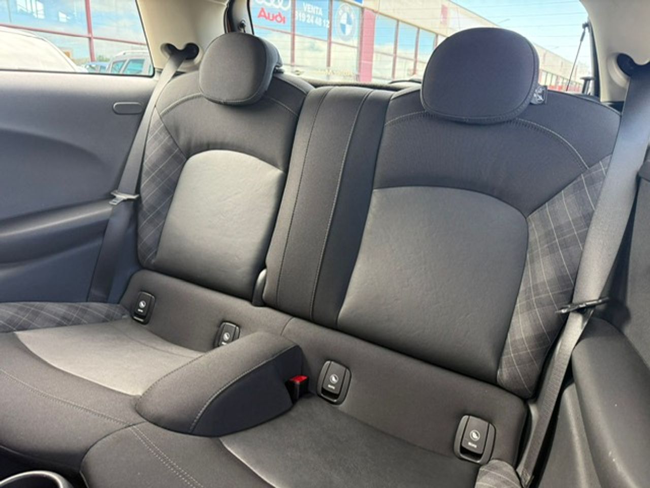 MINI MINI Cooper D 3 puertas Aut. - Foto 32